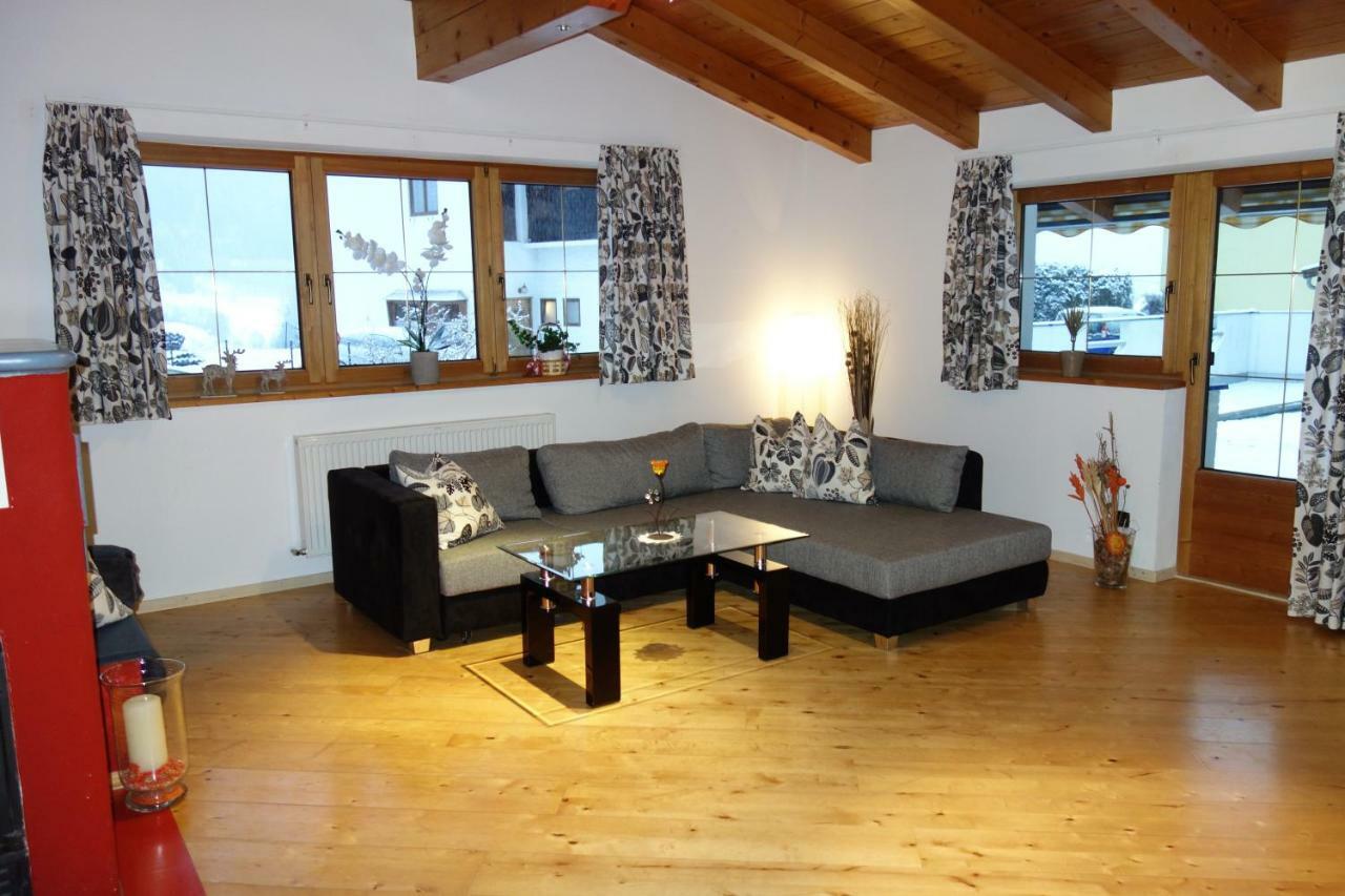 Katja'S Ferienwohnung トリンス エクステリア 写真